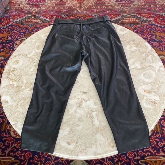 NWOT Lucy Paris Londyn Faux Leather Belted Ankle Pants - Picture 12 of 16